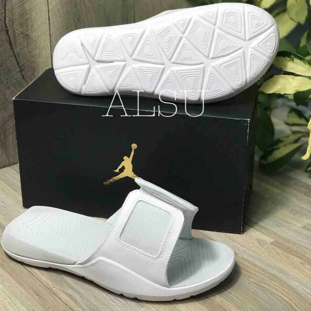 NWT Nike Jordan Hydro 7 GS White AUTHENTIC - Picture 5 of 8